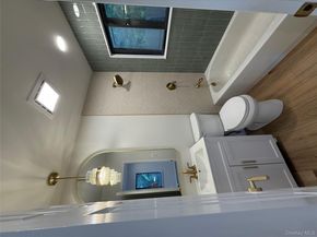 7 Northwood Court, Dix Hills NY 11746