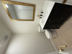 7 Northwood Court, Dix Hills NY 11746