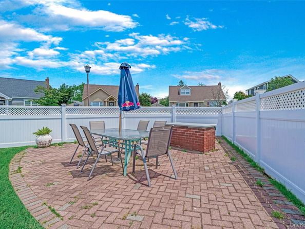 757 Marion, Franklin Square NY 11010