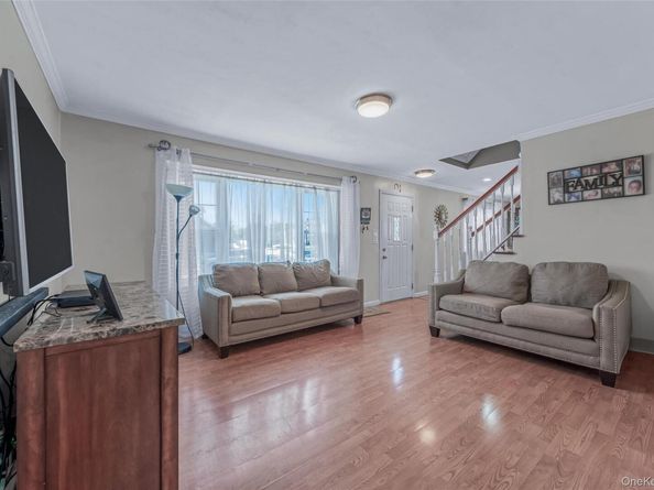 757 Marion, Franklin Square NY 11010