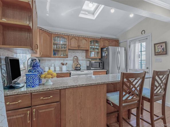 757 Marion, Franklin Square NY 11010