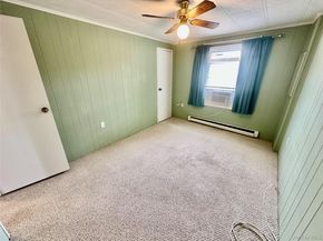 16 Village Circle E, Manorville NY 11949