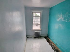 507 S 6th Avenue, Mount Vernon NY 10550