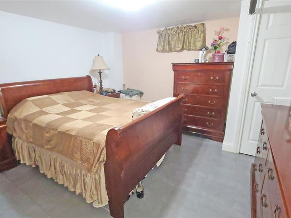 130-25 217th Street, Laurelton NY 11413