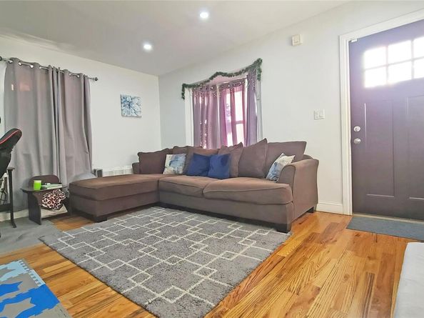 130-25 217th Street, Laurelton NY 11413
