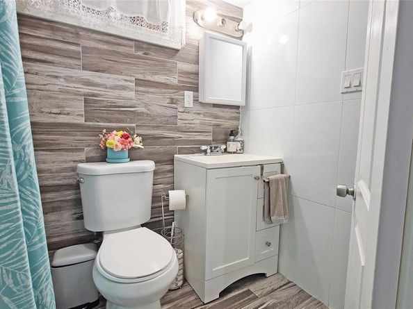 130-25 217th Street, Laurelton NY 11413