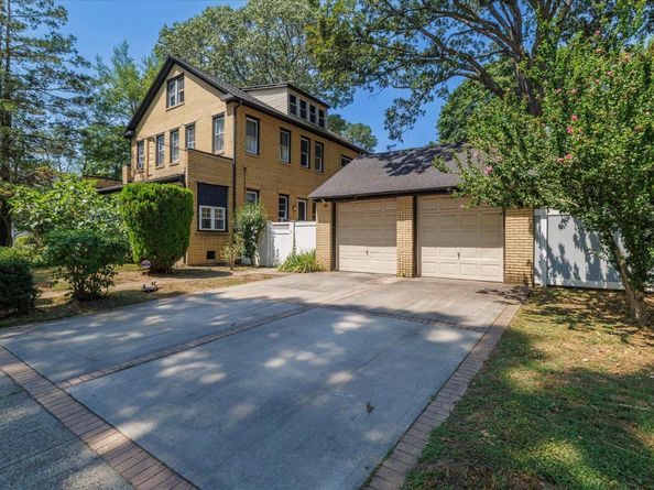 670 Hempstead Avenue, West Hempstead NY 11552