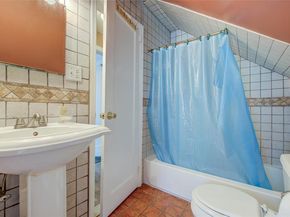 4843 201st Street, Bayside NY 11364