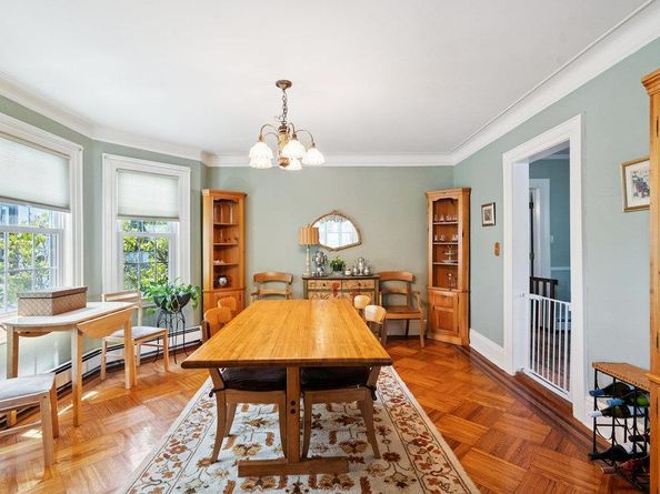 43 Nieman Avenue, Lynbrook NY 11563