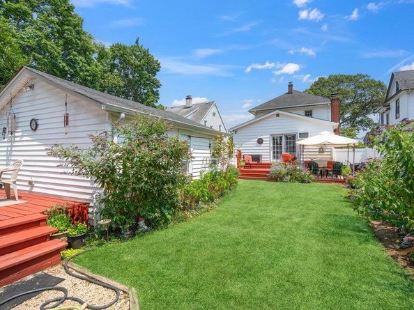 43 Nieman Avenue, Lynbrook NY 11563