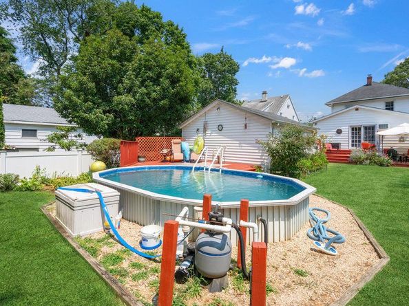 43 Nieman Avenue, Lynbrook NY 11563