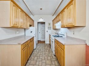143 Garth Road 4E, Scarsdale NY 10583