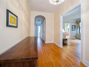 143 Garth Road 4E, Scarsdale NY 10583