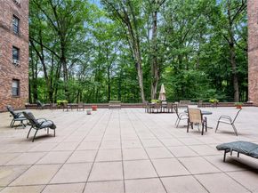 143 Garth Road 4E, Scarsdale NY 10583