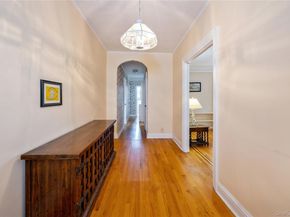 143 Garth Road 4E, Scarsdale NY 10583