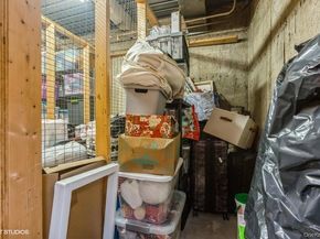 90 S PARK Avenue B17, Rockville Centre NY 11570