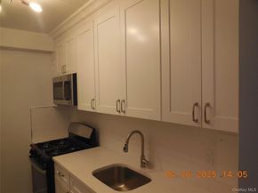 4 Fordham Hill Oval 5E, Bronx NY 10468