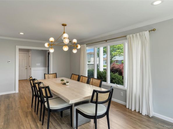 22 Viking Drive, West Islip NY 11795