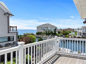 22 Viking Drive, West Islip NY 11795