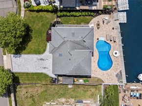 22 Viking Drive, West Islip NY 11795