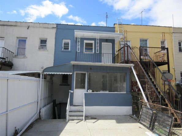 949 E 213th Street, Bronx NY 10469