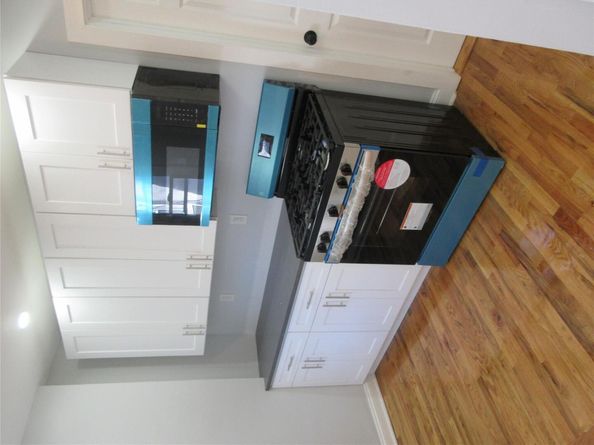 949 E 213th Street, Bronx NY 10469