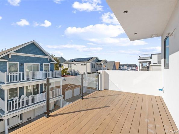 56 Oregon Street, Long Beach NY 11561