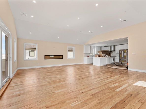 56 Oregon Street, Long Beach NY 11561