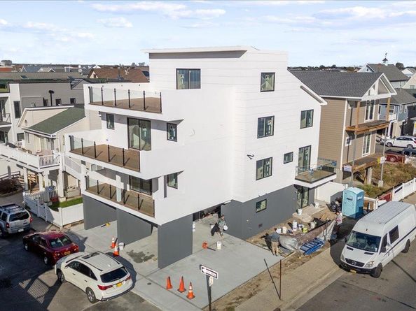 56 Oregon Street, Long Beach NY 11561