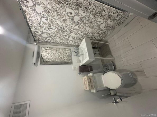 9 Fordham hill Oval 17C, Bronx NY 10468