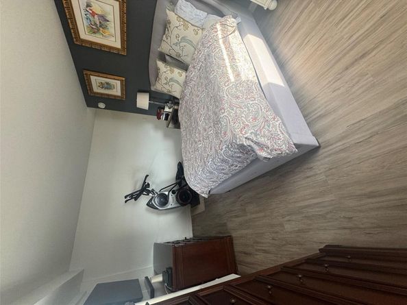 9 Fordham hill Oval 17C, Bronx NY 10468