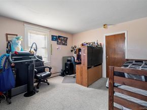 60 Lincoln Avenue, Sayville NY 11782