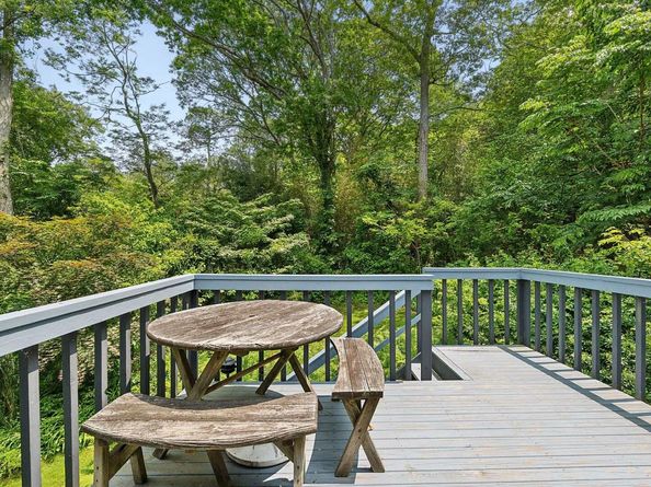 620 Majors Path, Southampton NY 11968