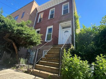 130 Van Dyke Street