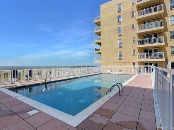 700 Shore Road 3D, Long Beach NY 11561