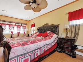 32 Cedar Street, Lindenhurst NY 11757