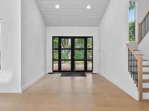 26 Windemere Way, Woodbury NY 11797