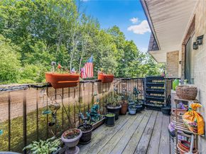 608 Kemeys Cove 608, Briarcliff Manor NY 10562
