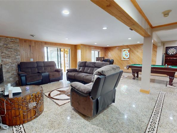 3060 Ann Street, Baldwin Harbor NY 11510