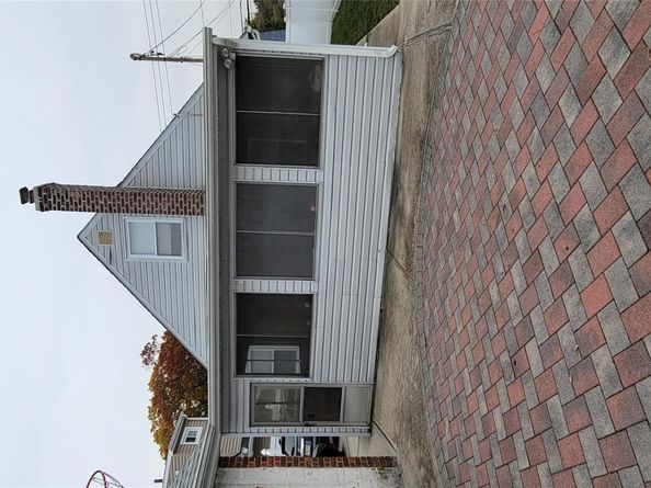 734 Dauntless Parkway, Elmont NY 11003
