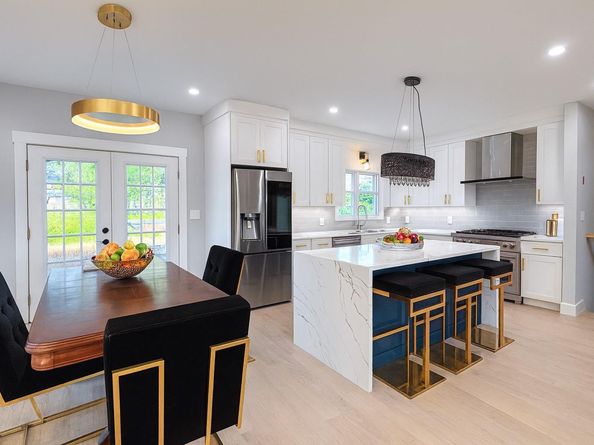 2040 Wellington Court, Westbury NY 11590