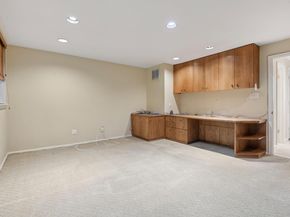 85 Marjorie Court 85, Manhasset NY 11030