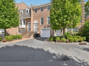 85 Marjorie Court 85, Manhasset NY 11030