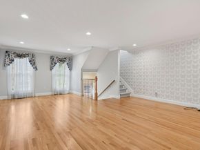 85 Marjorie Court 85, Manhasset NY 11030