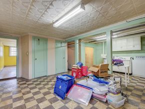 82-91 Caldwell Avenue, Middle Village NY 11379