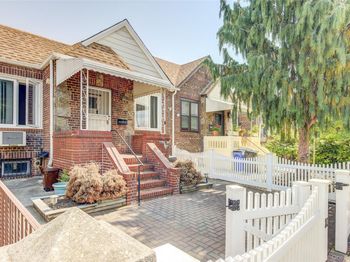 82-91 Caldwell Avenue