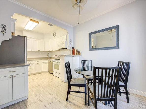82-91 Caldwell Avenue, Middle Village NY 11379