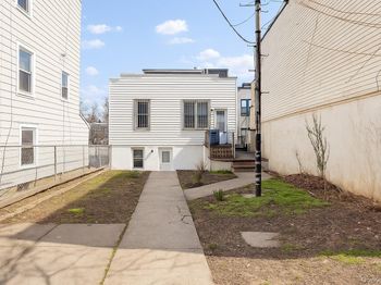 36-13 10th Street