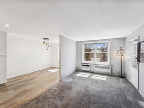 241-20 Northern Boulevard 2B, Little Neck NY 11362