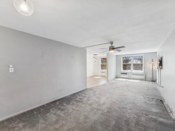 241-20 Northern Boulevard 2B, Little Neck NY 11362